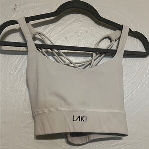 Laki sports bra